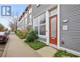 696 W 16TH AVENUE, Vancouver, British Columbia