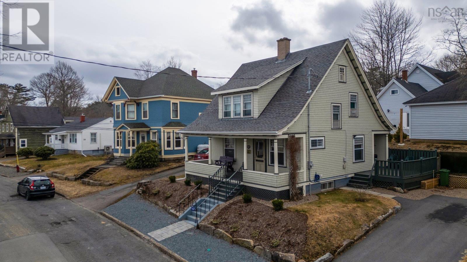 12 Prince Street, Bridgewater, Nova Scotia  B4V 1C6 - Photo 45 - 202505171