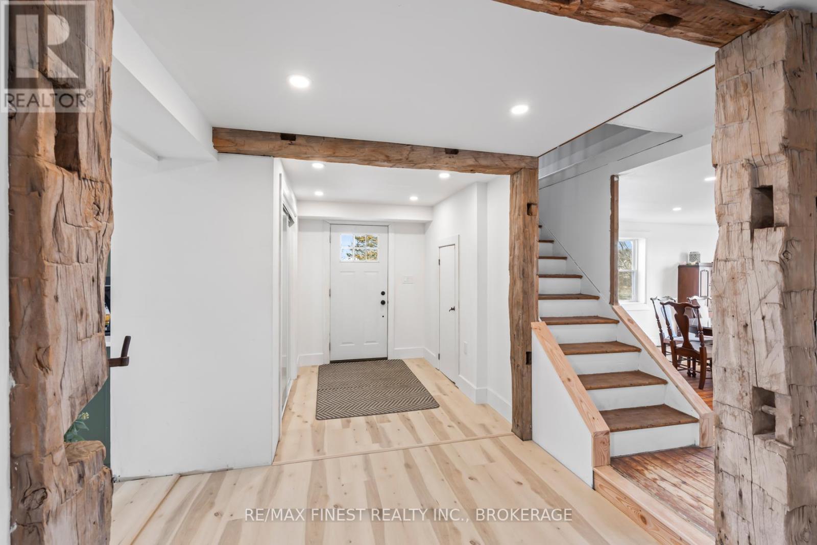 Property at 1139 MAPLE ROAD image 5