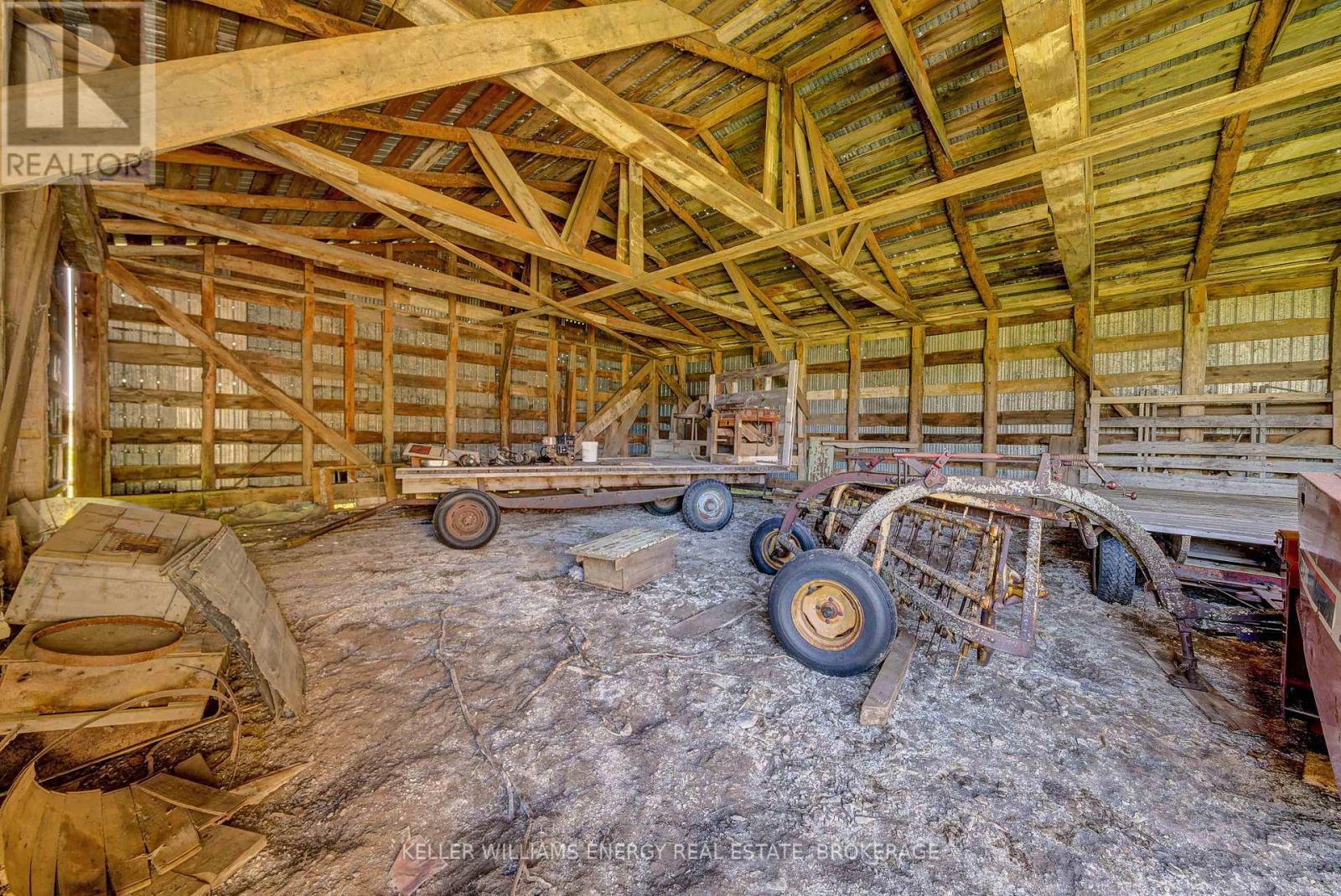 1366 Fish Lake Road, Prince Edward County (Sophiasburg Ward), Ontario  K0K 1W0 - Photo 11 - X12025962