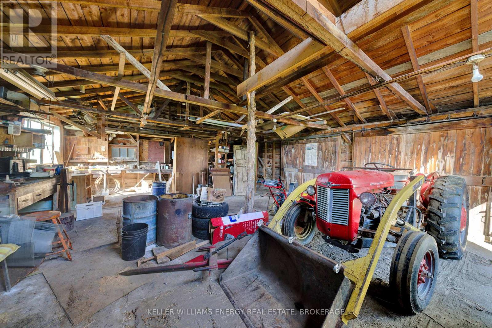 1366 Fish Lake Road, Prince Edward County (Sophiasburg Ward), Ontario  K0K 1W0 - Photo 18 - X12025962
