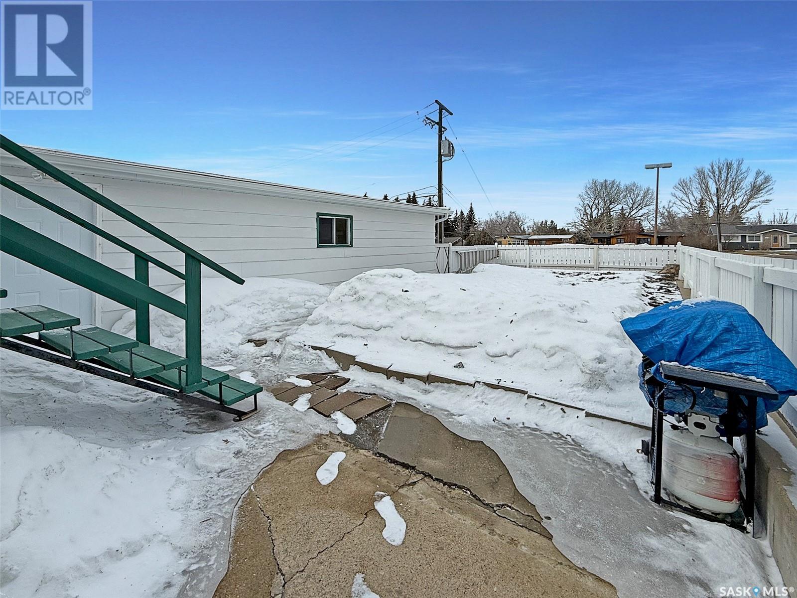3 1187 Ashley Drive, Swift Current, Saskatchewan  S9H 1N4 - Photo 12 - SK998924