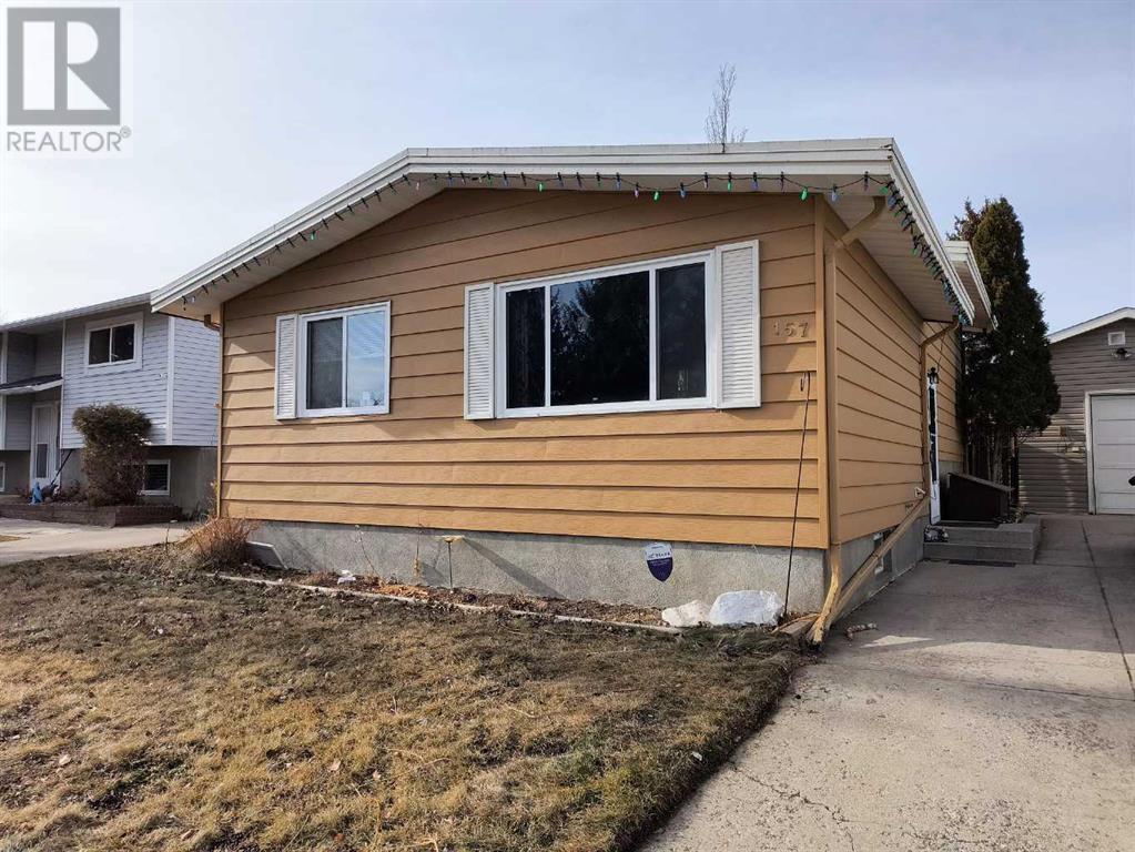 157 Princeton Crescent W, Lethbridge, Alberta  T1K 4S5 - Photo 1 - A2198282