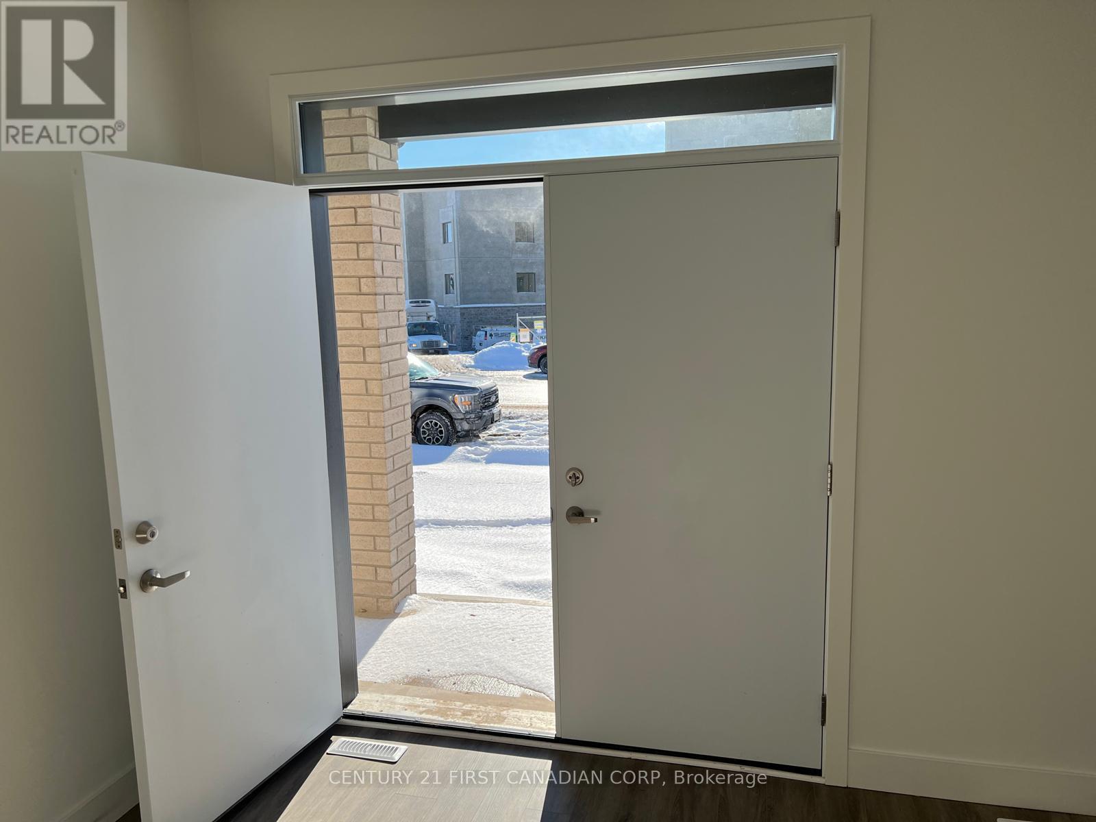 13 - 3635 Southbridge Avenue, London South, Ontario  N6L 0G8 - Photo 32 - X12026054