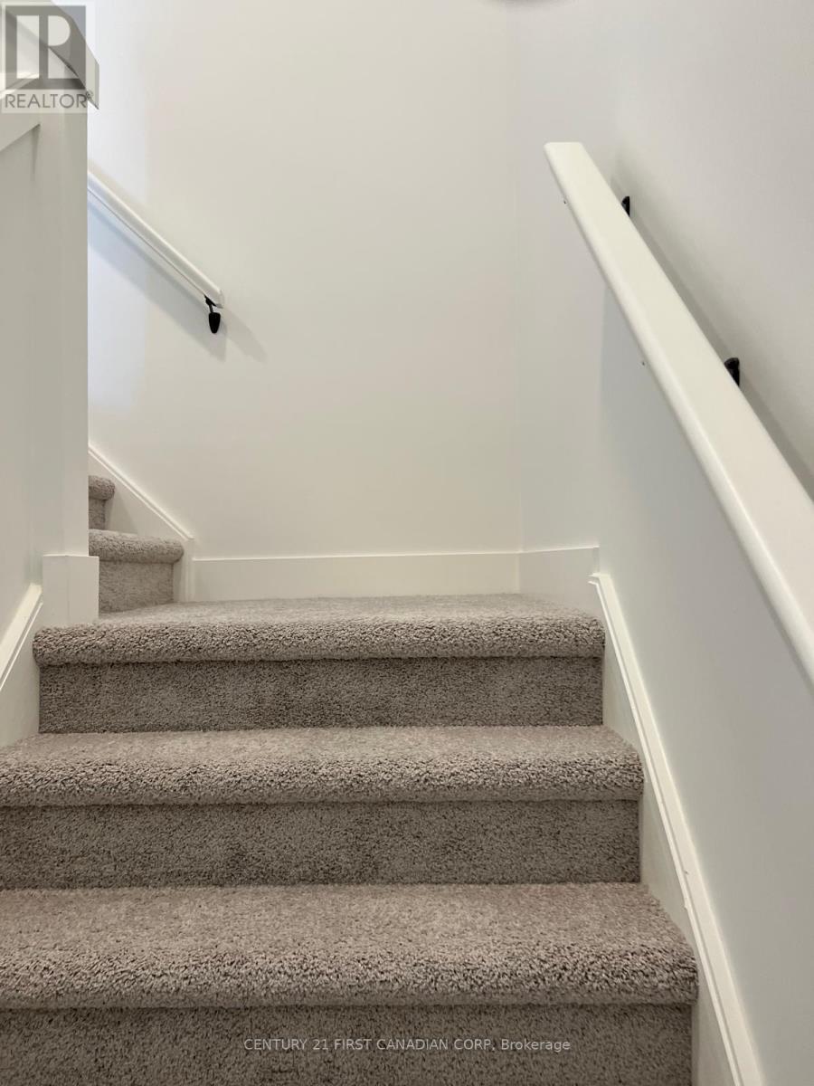 13 - 3635 Southbridge Avenue, London South, Ontario  N6L 0G8 - Photo 7 - X12026054