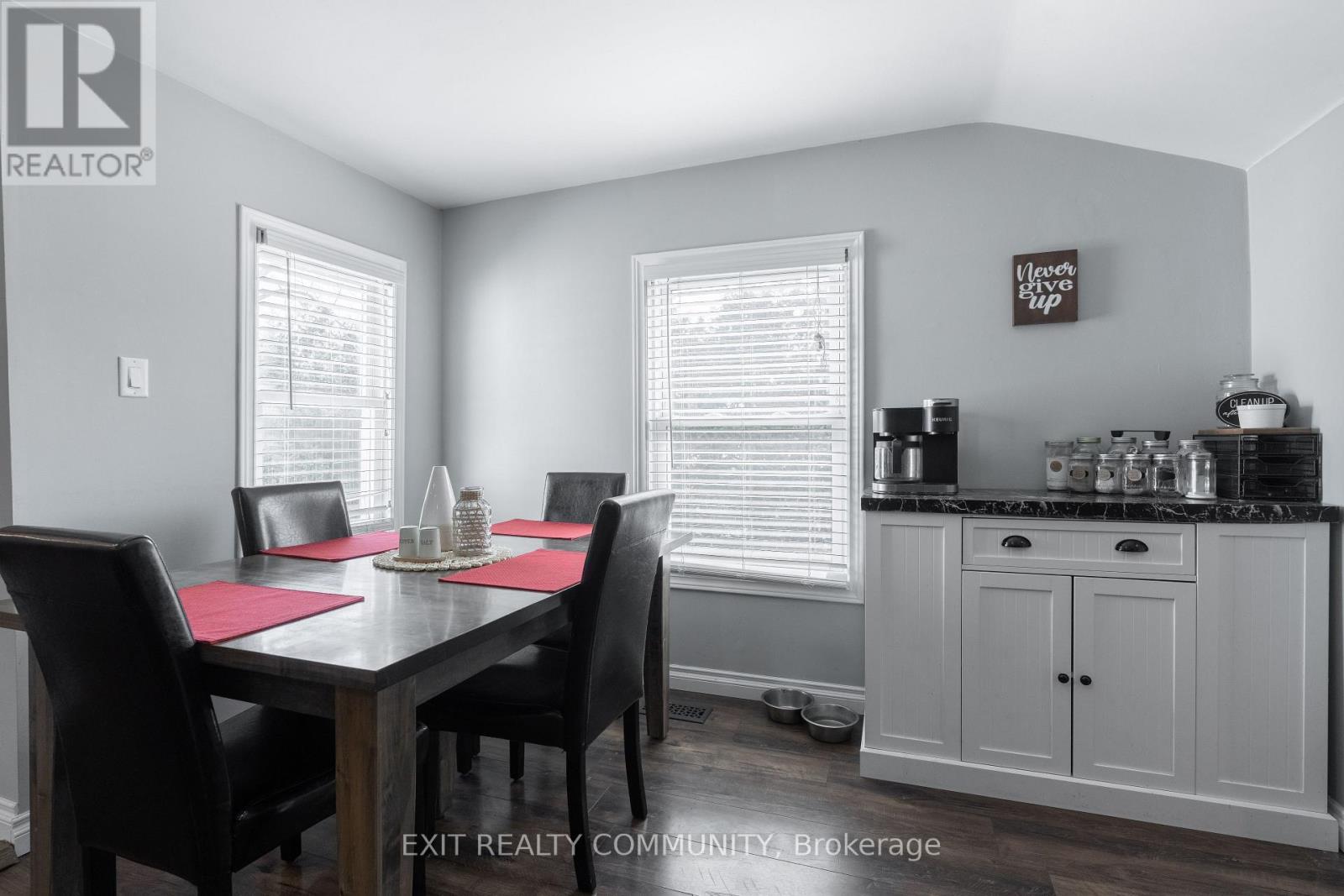 30060 West Bothwell Road, Chatham-Kent, Ontario  N0P 1C0 - Photo 11 - X12026092