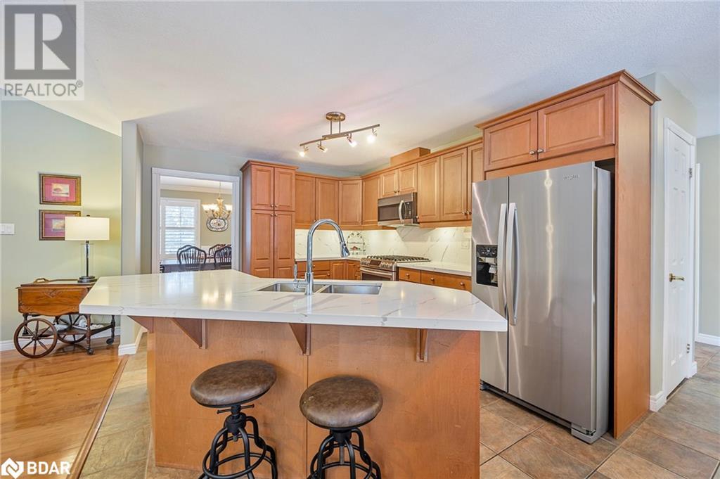 2 Pineview Drive, Oro-Medonte, Ontario  L0L 2L0 - Photo 16 - 40688509