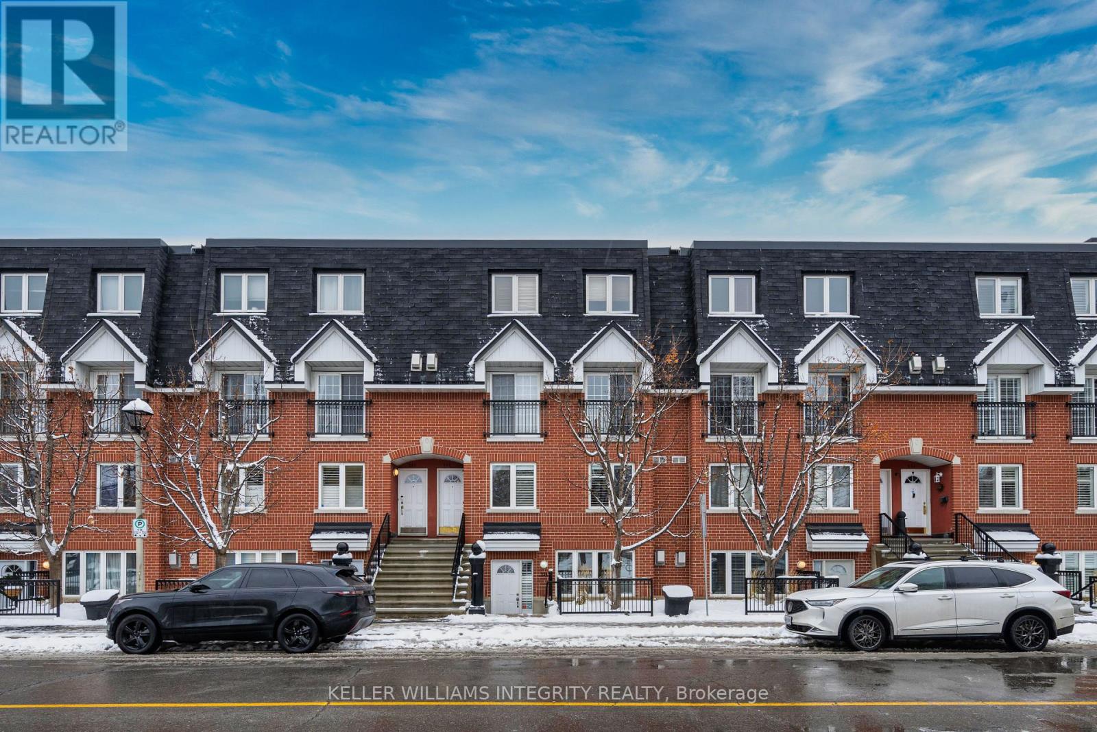 Property at 245 CUMBERLAND STREET image 1