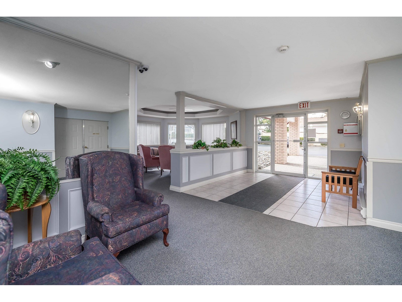 302 2450 Church Street, Abbotsford, British Columbia  V2T 3J7 - Photo 2 - R2976779