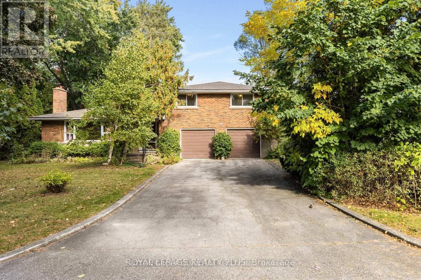 Property at 2113 STONEHOUSE CRESCENT image 4