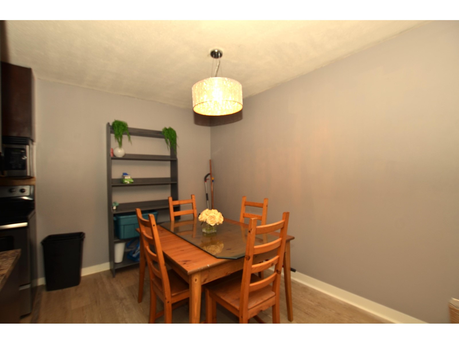 312 13501 96 Avenue, Surrey, British Columbia  V3V 7L9 - Photo 8 - R2978563