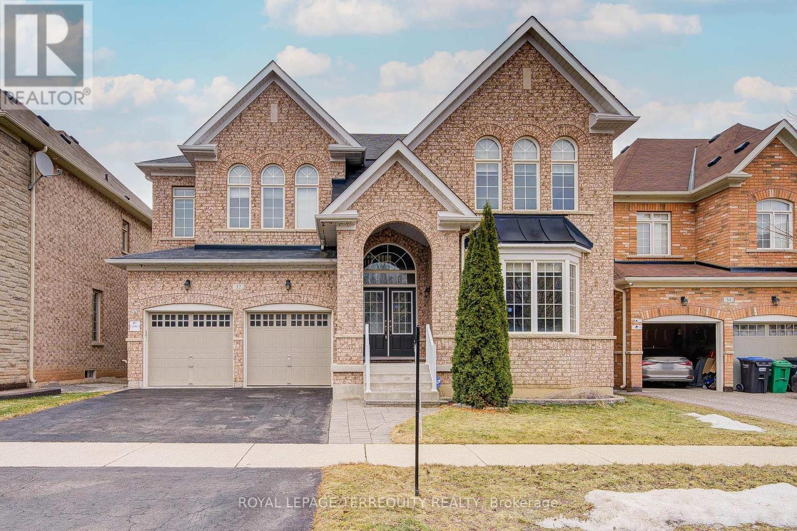 Property at 32 MISTYGLEN CRESCENT image 1