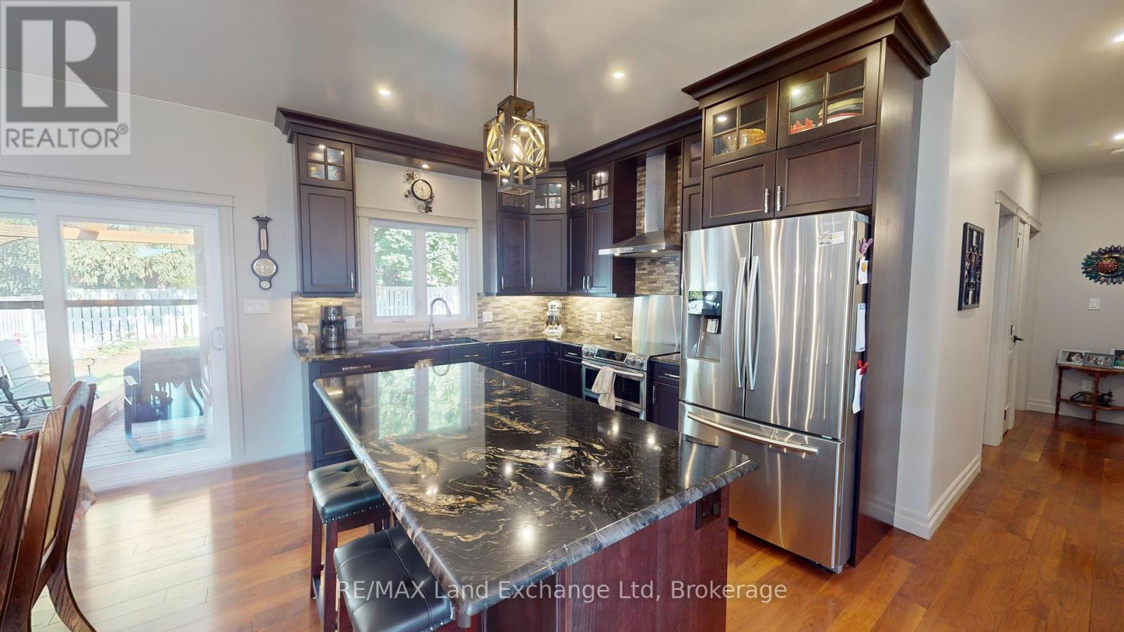 661 Gloria Street, North Huron, Ontario  N0M 1H0 - Photo 15 - X12026075