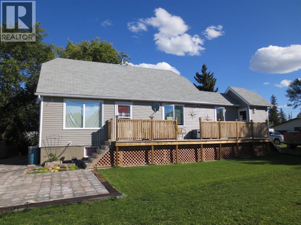 214 2nd Avenue W, Maidstone, Saskatchewan  S0M 1M0 - Photo 1 - A2203223