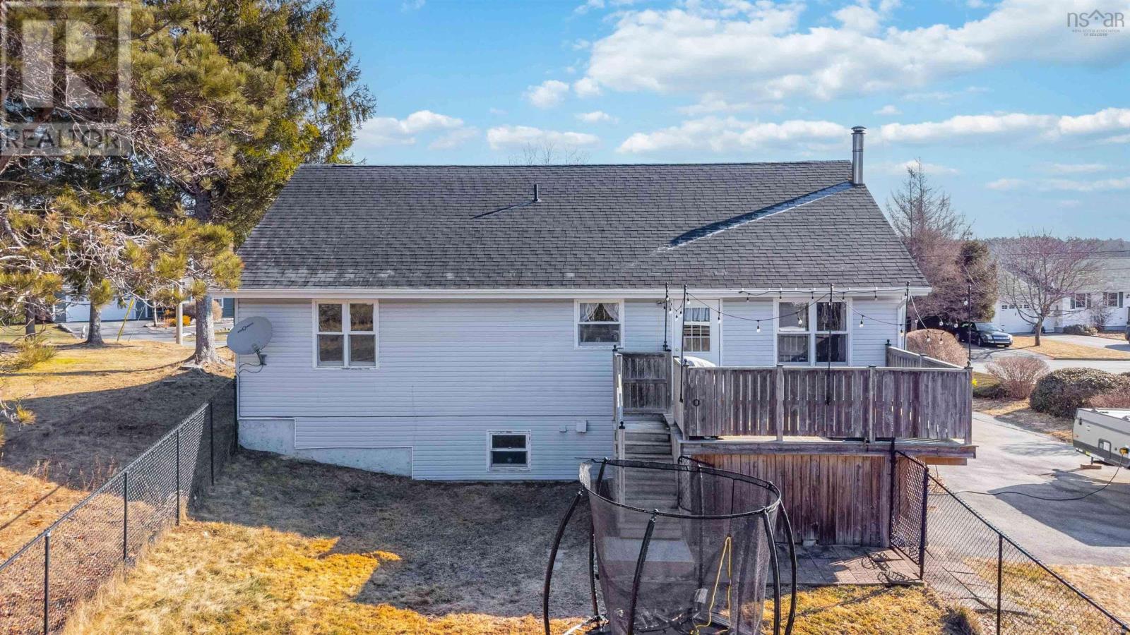 4 Cherry Lane, Bridgewater, Nova Scotia  B4V 3S3 - Photo 13 - 202505168