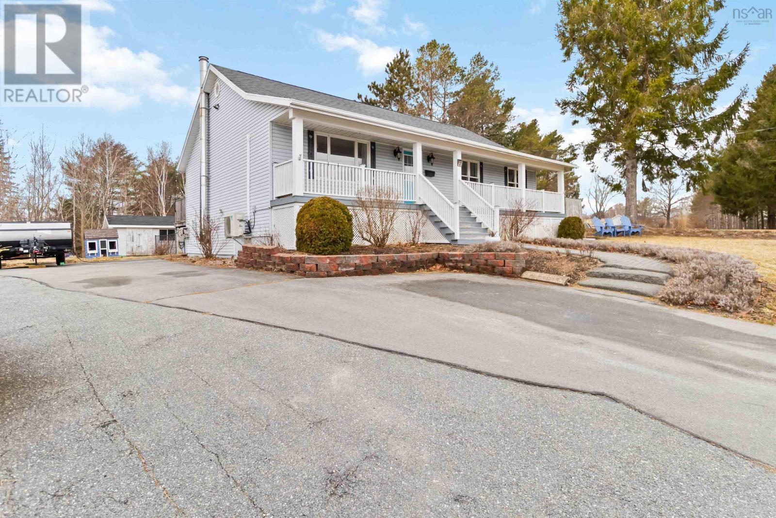 4 Cherry Lane, Bridgewater, Nova Scotia  B4V 3S3 - Photo 15 - 202505168