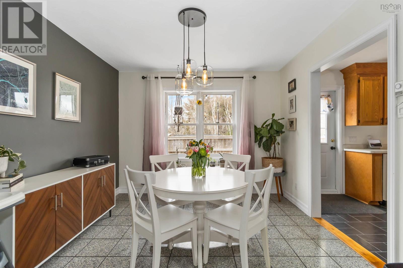 4 Cherry Lane, Bridgewater, Nova Scotia  B4V 3S3 - Photo 24 - 202505168