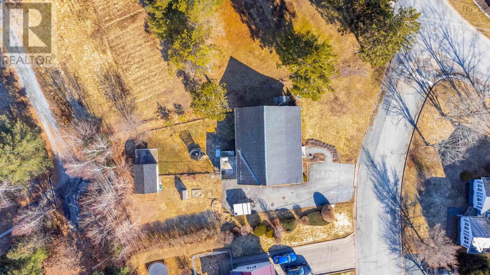 4 Cherry Lane, Bridgewater, Nova Scotia  B4V 3S3 - Photo 7 - 202505168