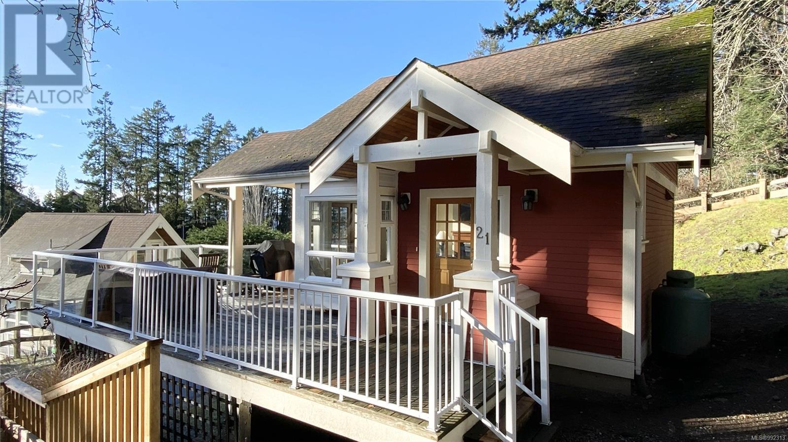 21d 2315 Mackinnon Rd, Pender Island, British Columbia  V0N 2M1 - Photo 17 - 992313