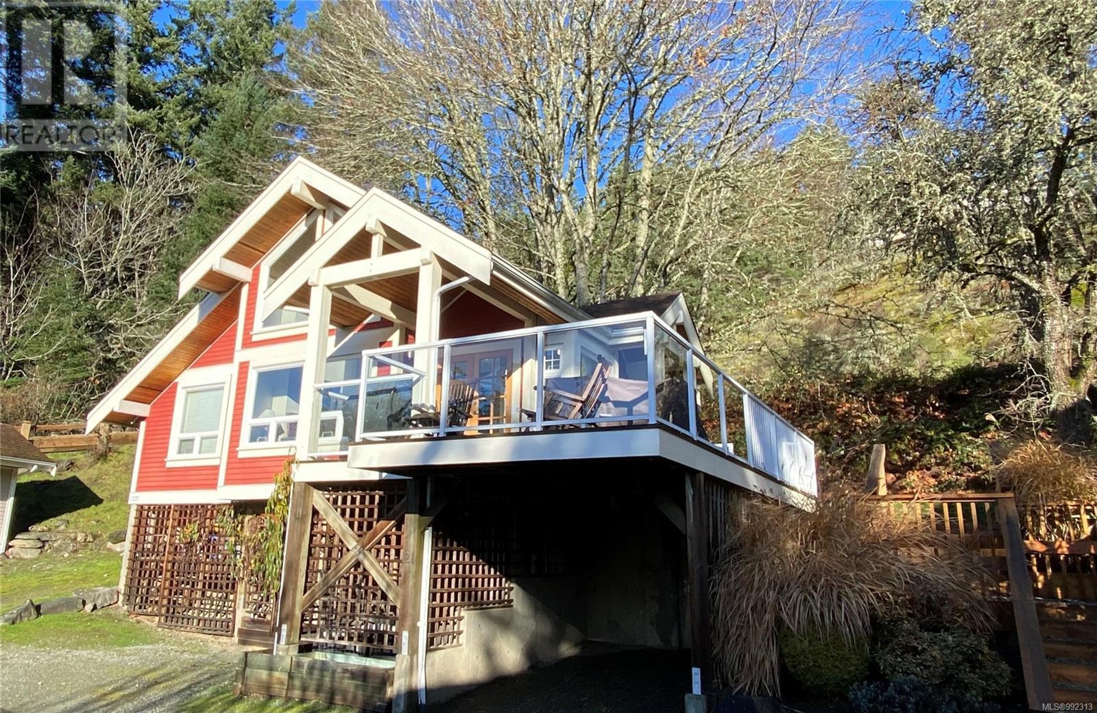 21d 2315 Mackinnon Rd, Pender Island, British Columbia  V0N 2M1 - Photo 2 - 992313