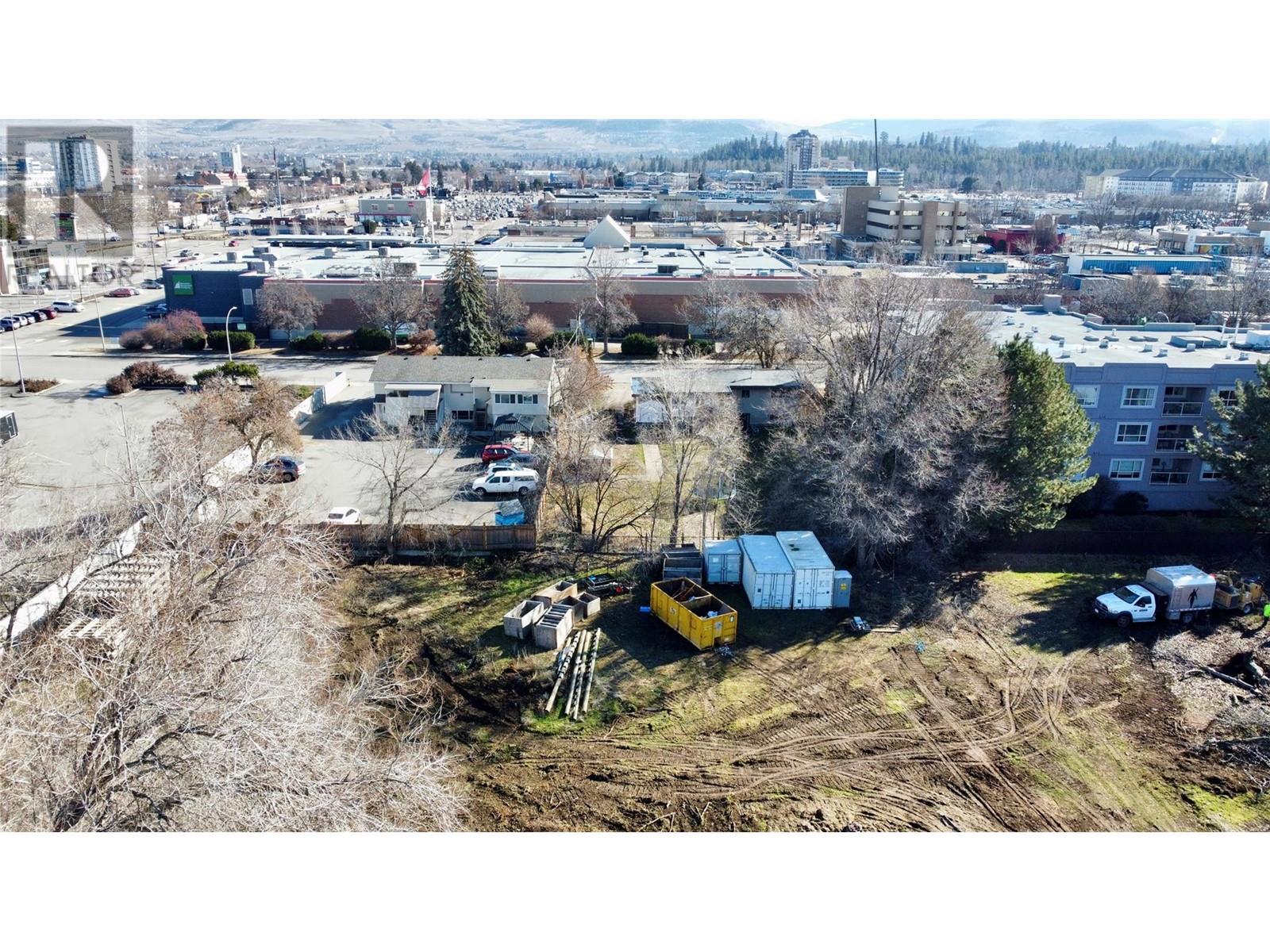 2110 Vasile Road, Kelowna, British Columbia  V1Y 6H5 - Photo 12 - 10339242