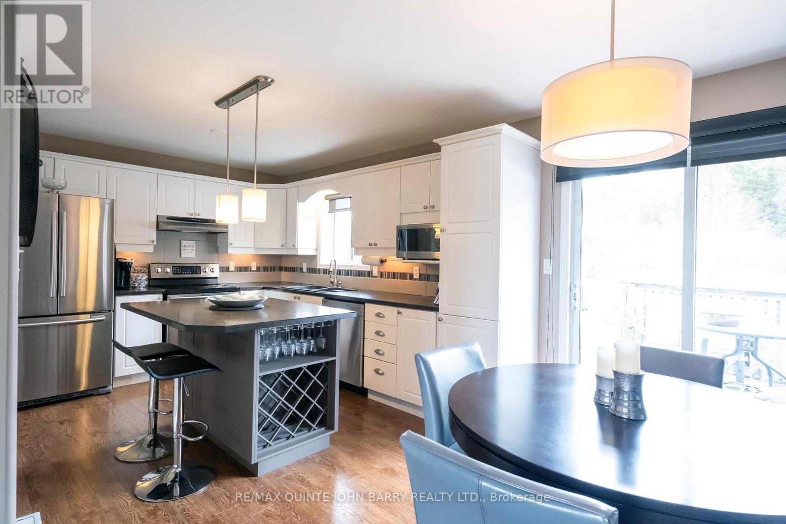 77 Fitzgerald Road, Quinte West, Ontario  K8V 0B1 - Photo 8 - X12026197