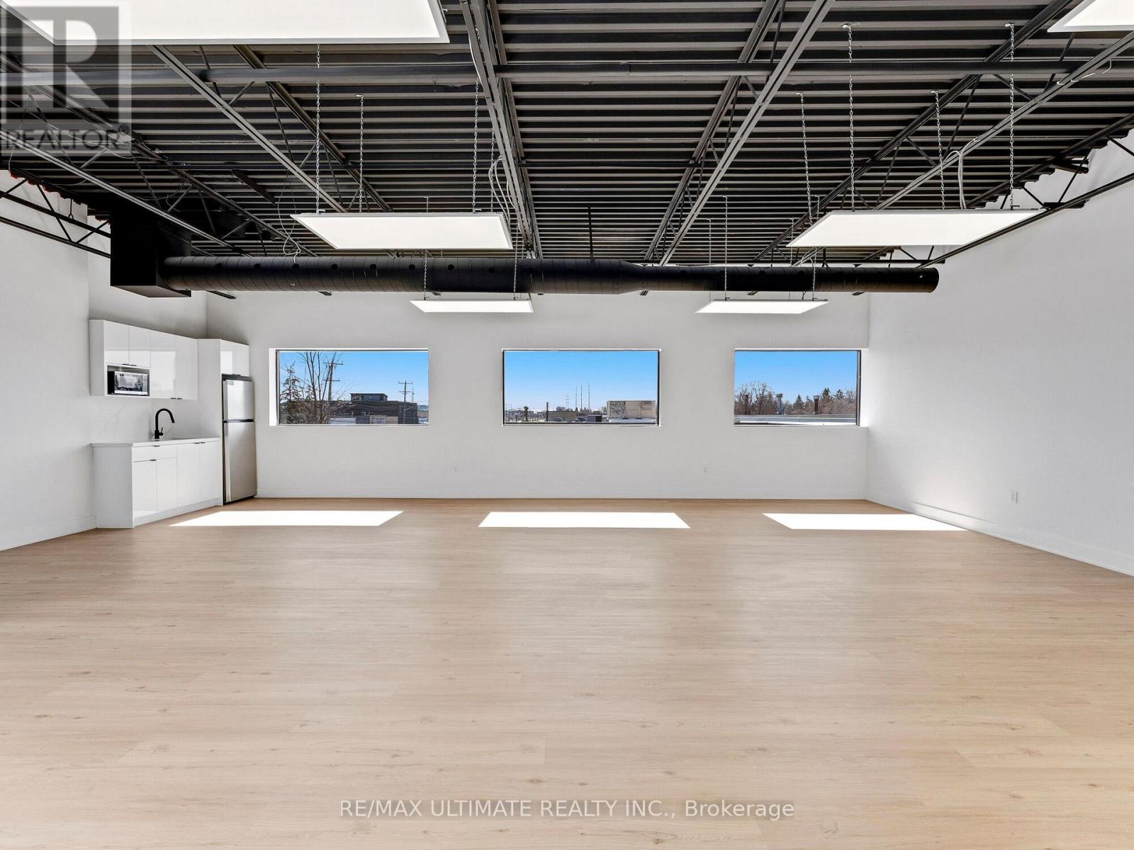 6 - 84 CROCKFORD BOULEVARD, Toronto, Ontario