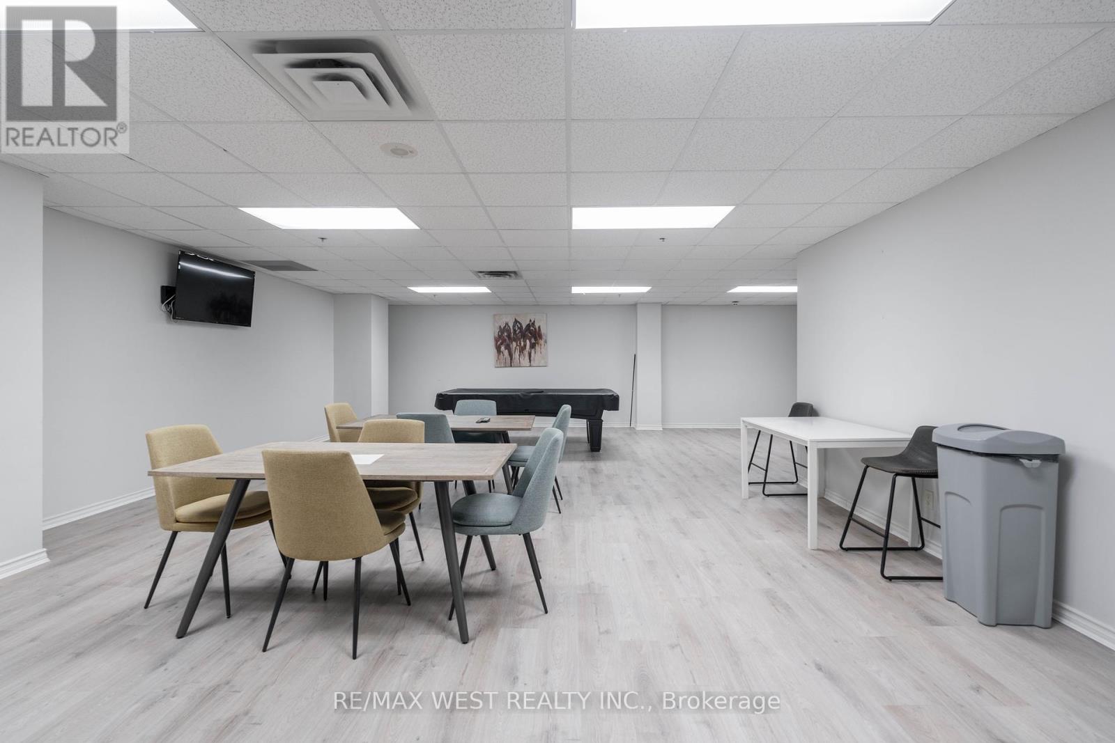 Property at 529 - 2737 KEELE STREET image