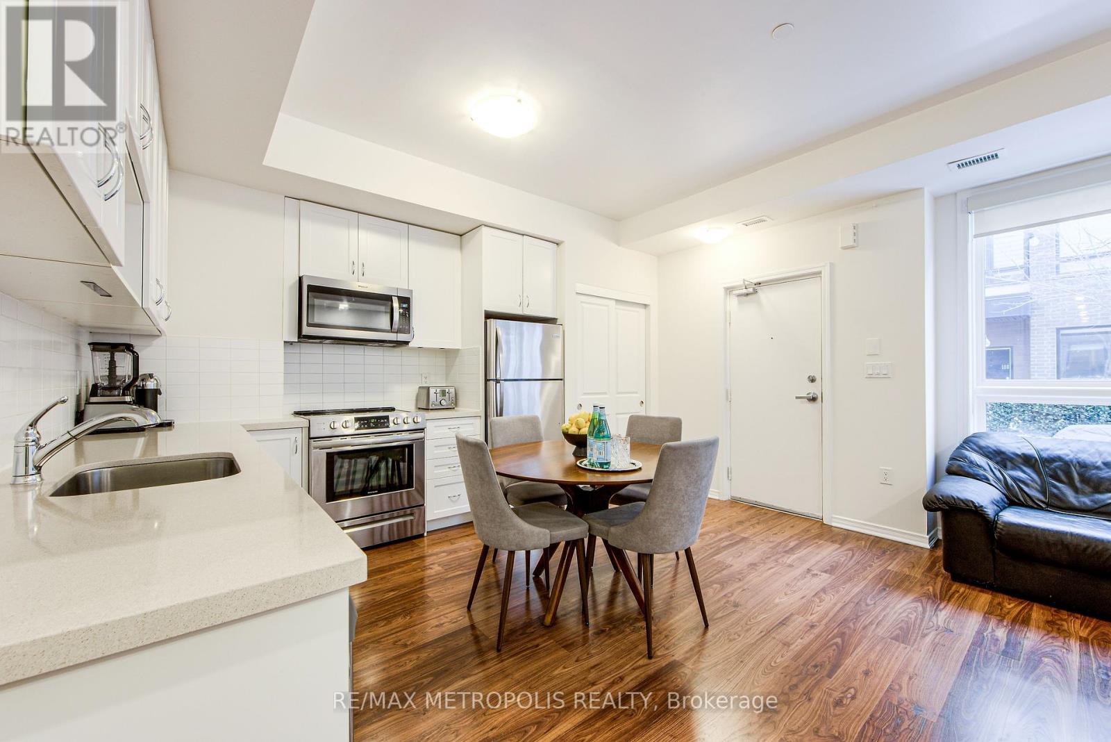 106 - 1130 Briar Hill Avenue, Toronto, Ontario  M6B 0A9 - Photo 10 - W12026085