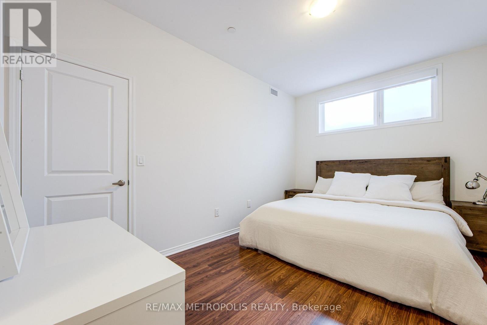 106 - 1130 Briar Hill Avenue, Toronto, Ontario  M6B 0A9 - Photo 21 - W12026085
