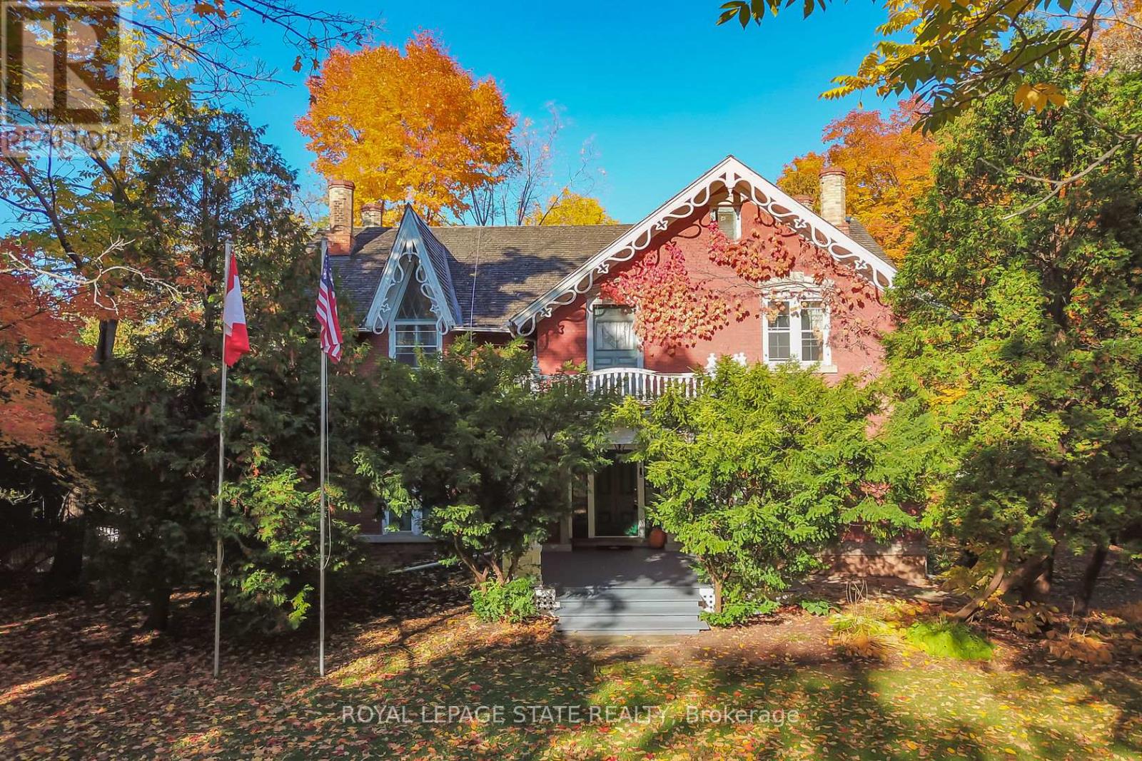 Property at 262 MAIN STREET W image 1