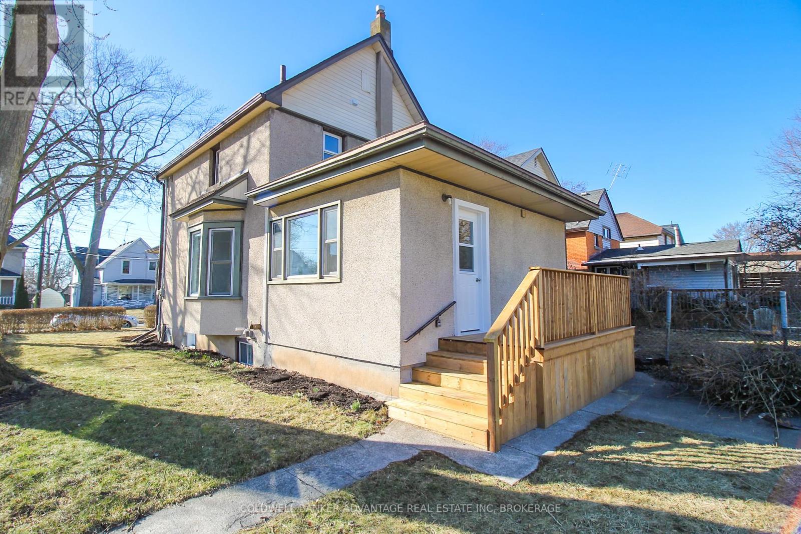 Property at 28 MYRTLE AVENUE image 3