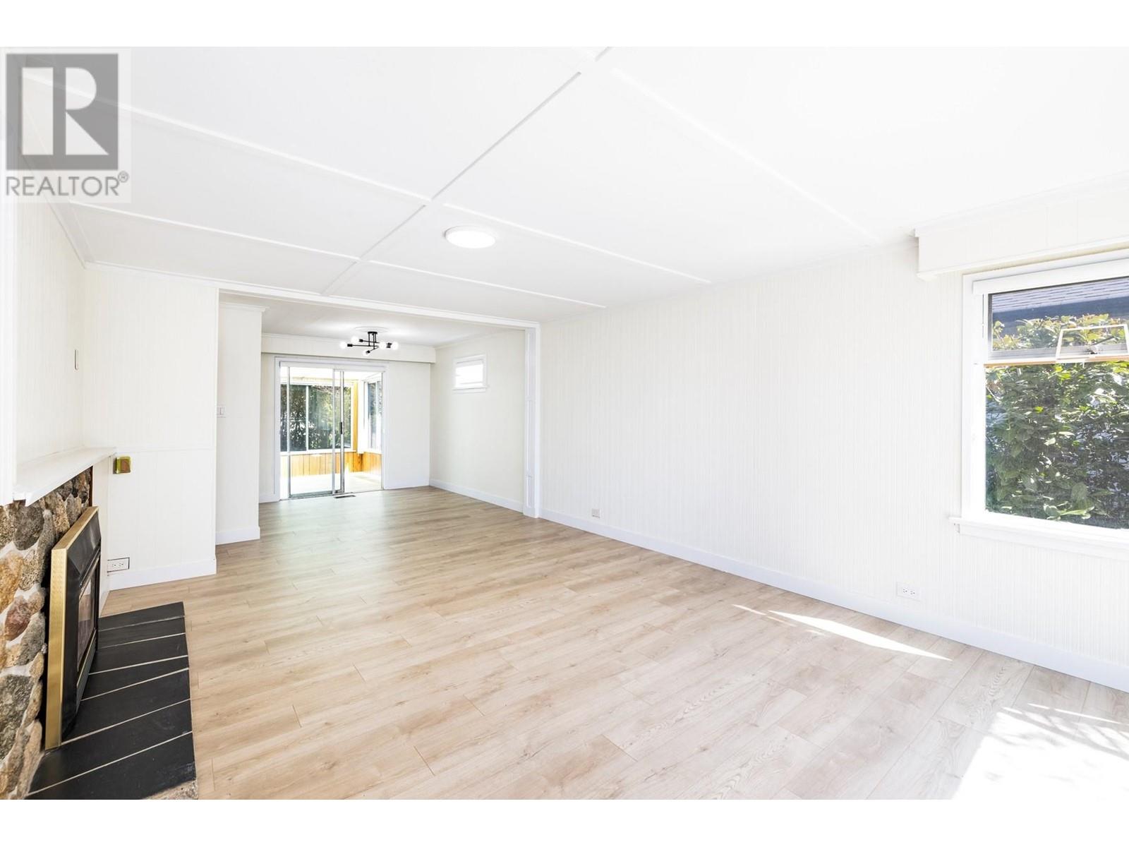 1235 Jefferson Avenue, West Vancouver, British Columbia  V7T 2A9 - Photo 6 - R2979064