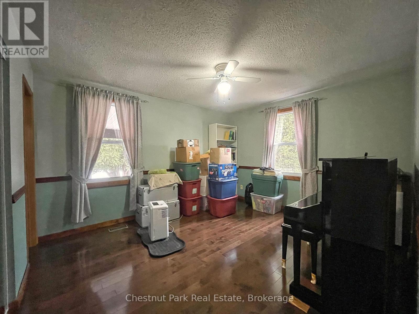 542310 Concession 14 Ndr, West Grey, Ontario  N0G 1R0 - Photo 15 - X12026135