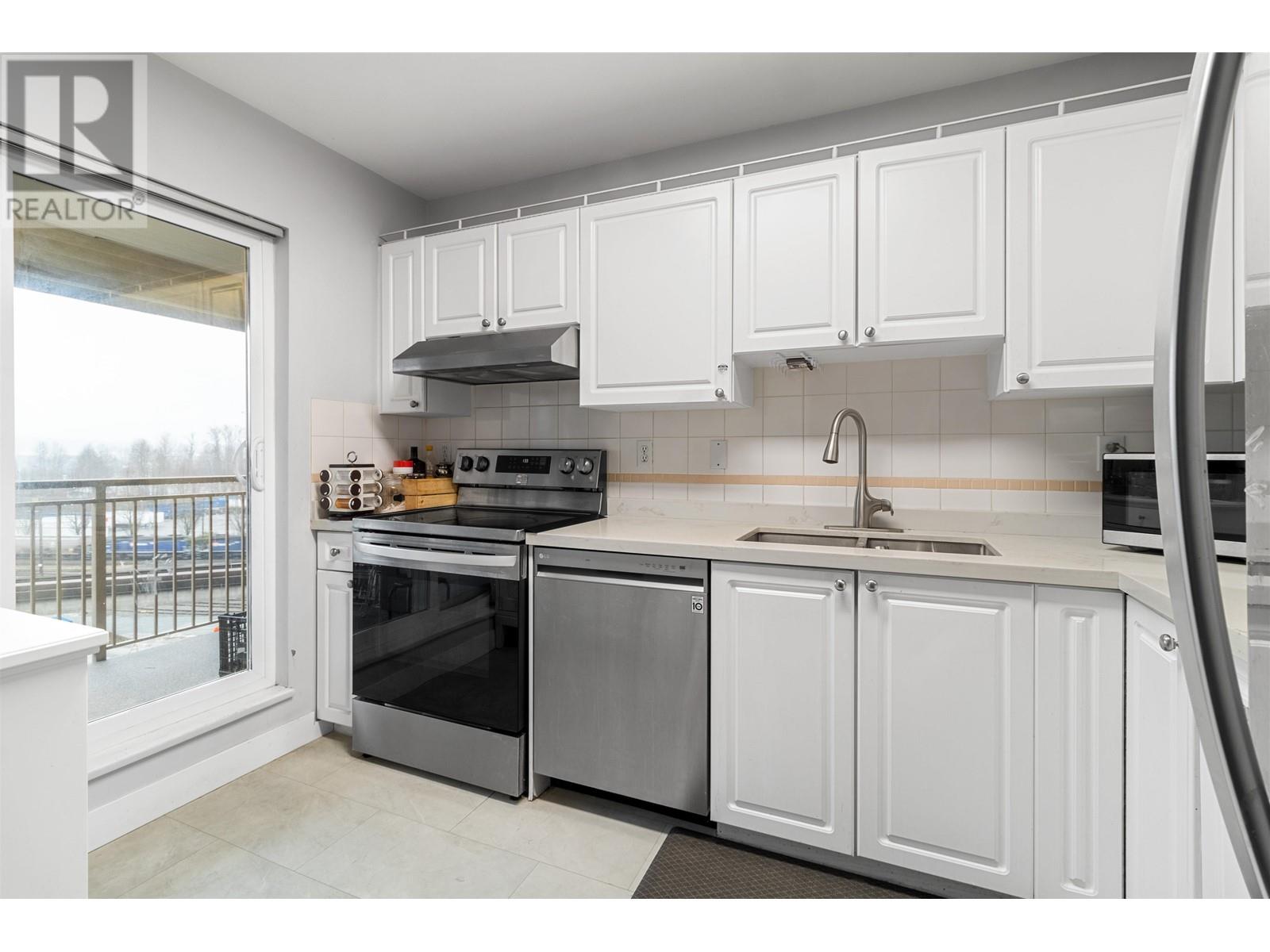 503 1310 Cariboo Street, New Westminster, British Columbia  V3M 1X2 - Photo 6 - R2977387