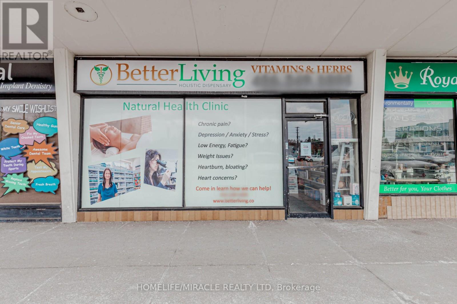 Property at 7 - 1500 ROYAL YORK ROAD image 1