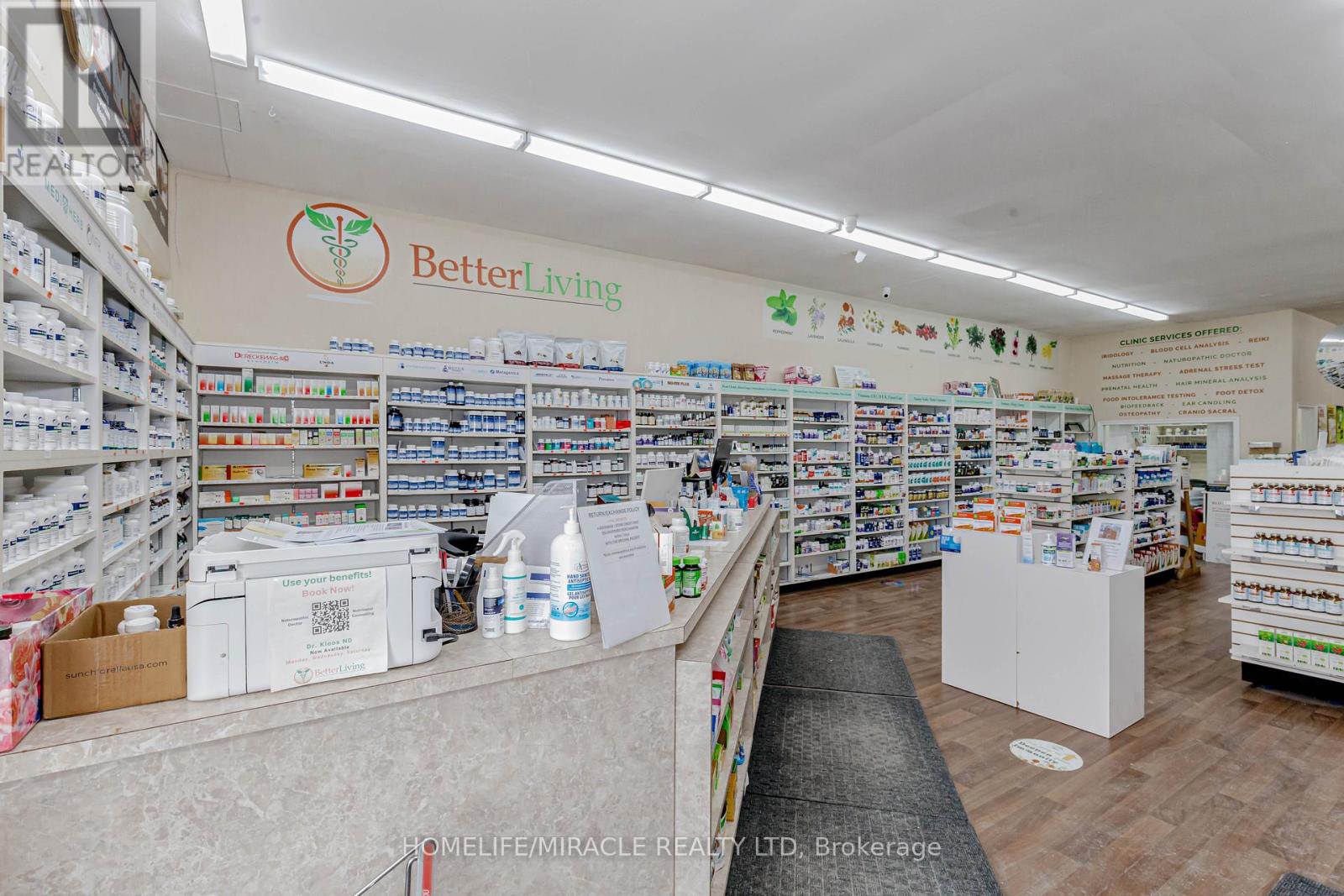 Property at 7 - 1500 ROYAL YORK ROAD image 2