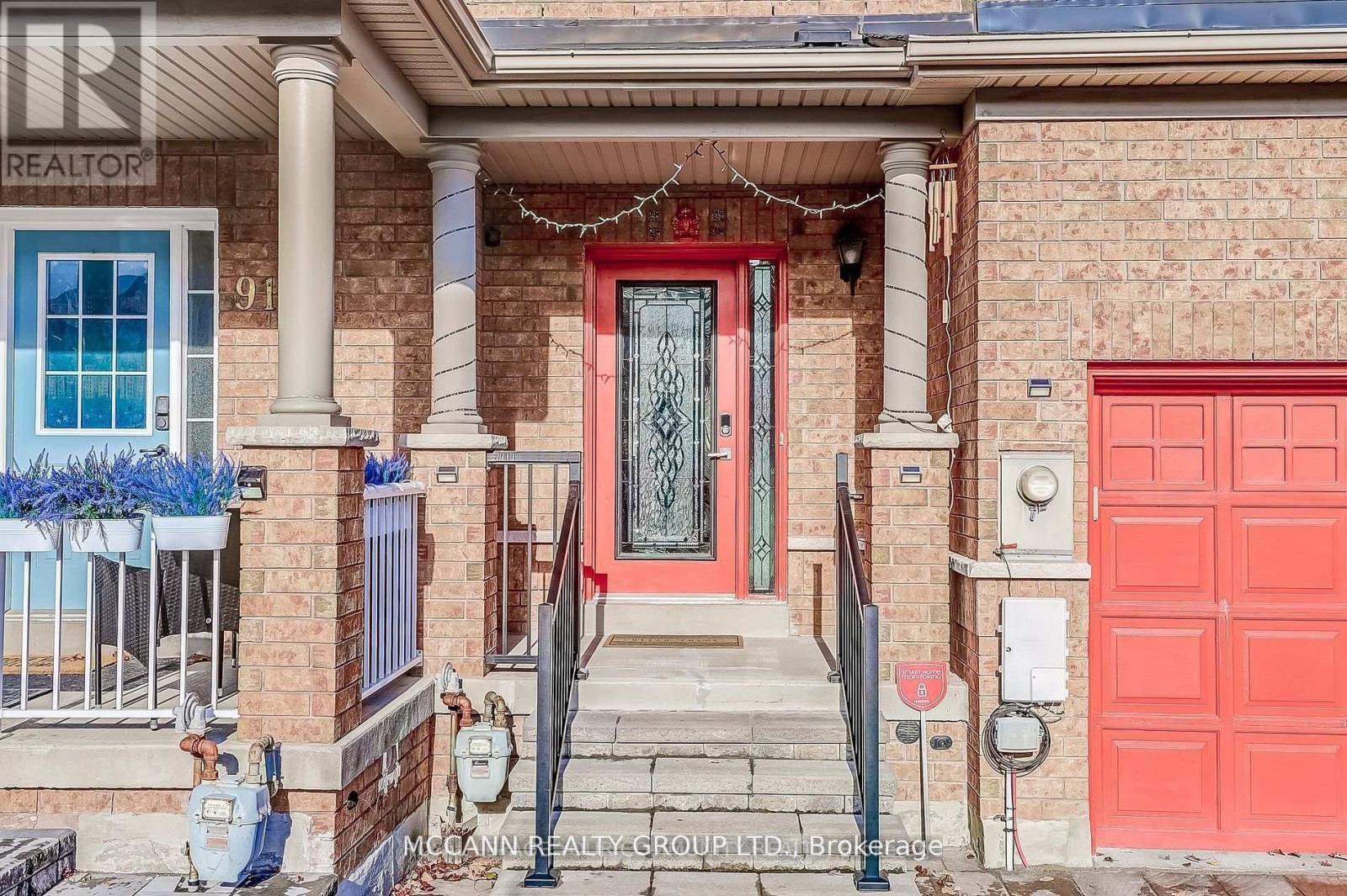 Property at 93 REVELSTOKE CRESCENT image 2
