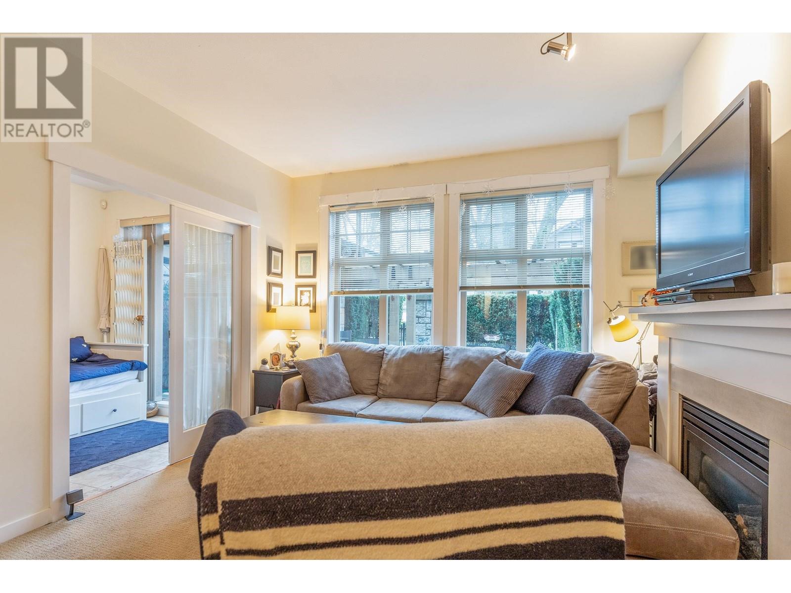 101 4883 Maclure Mews, Vancouver, British Columbia  V6J 5M8 - Photo 3 - R2976401