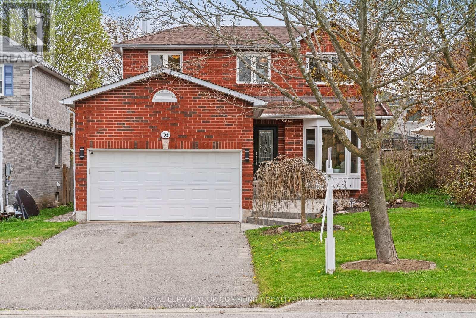 Property at 16 GRASETT CRESCENT image 3