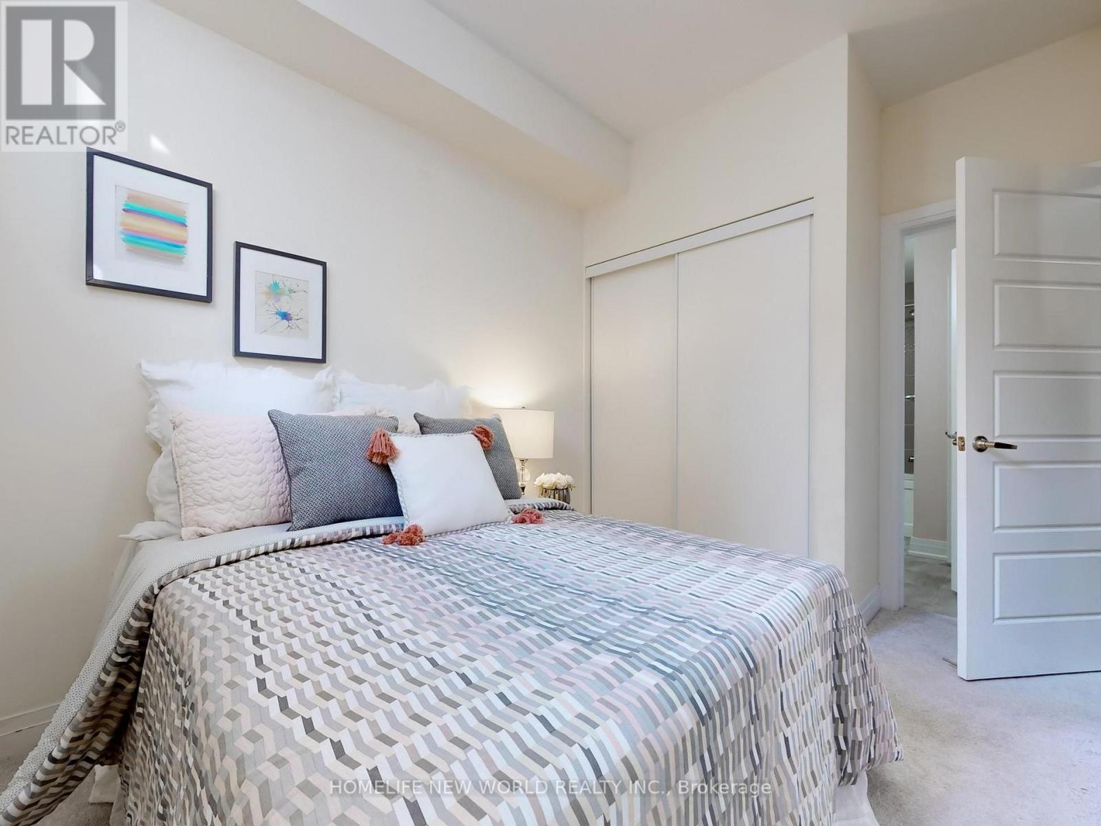 39 - 717 Lawrence Avenue W, Toronto, Ontario  M6A 0C6 - Photo 18 - W12026198