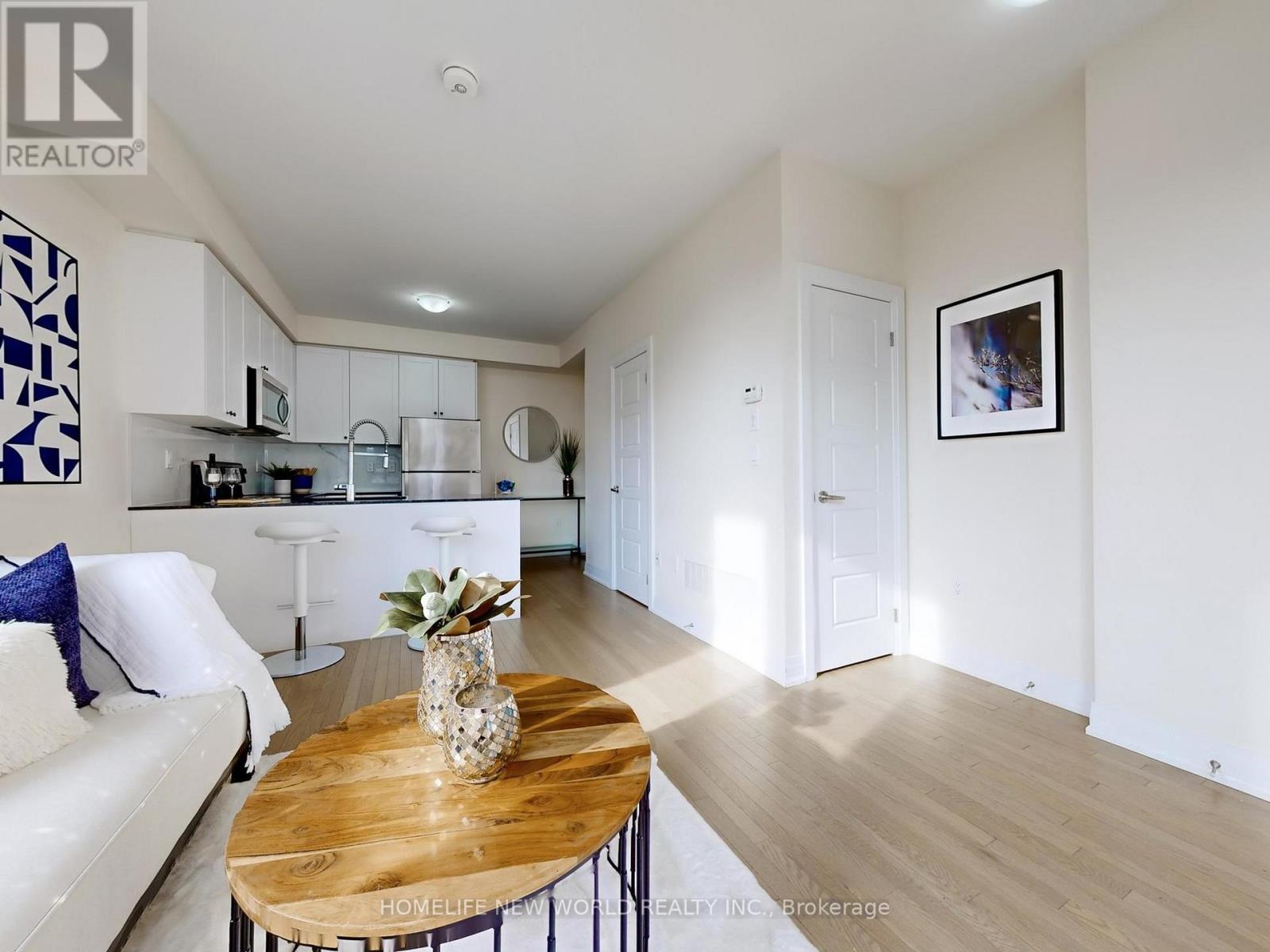 39 - 717 Lawrence Avenue W, Toronto, Ontario  M6A 0C6 - Photo 6 - W12026198