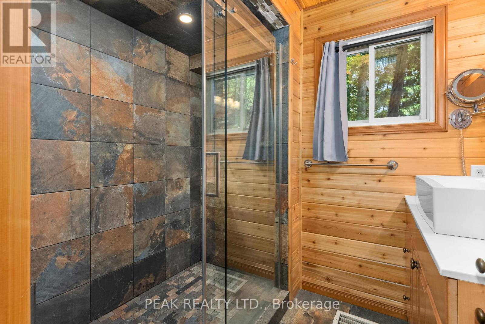 49 Severn River Sr 405, Muskoka Lakes, Ontario   - Photo 21 - X12026115
