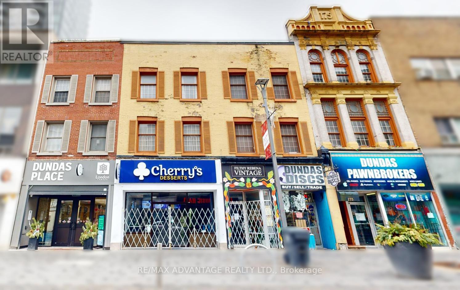 Photo 2 of 22 for 175-179 Dundas Street