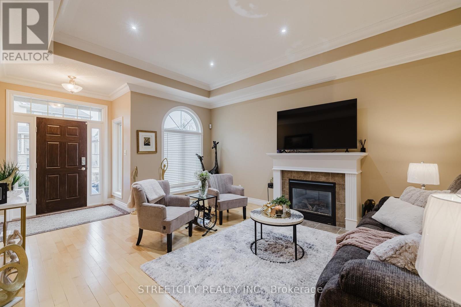 Property at 15 - 2615 COLONEL TALBOT ROAD image 3