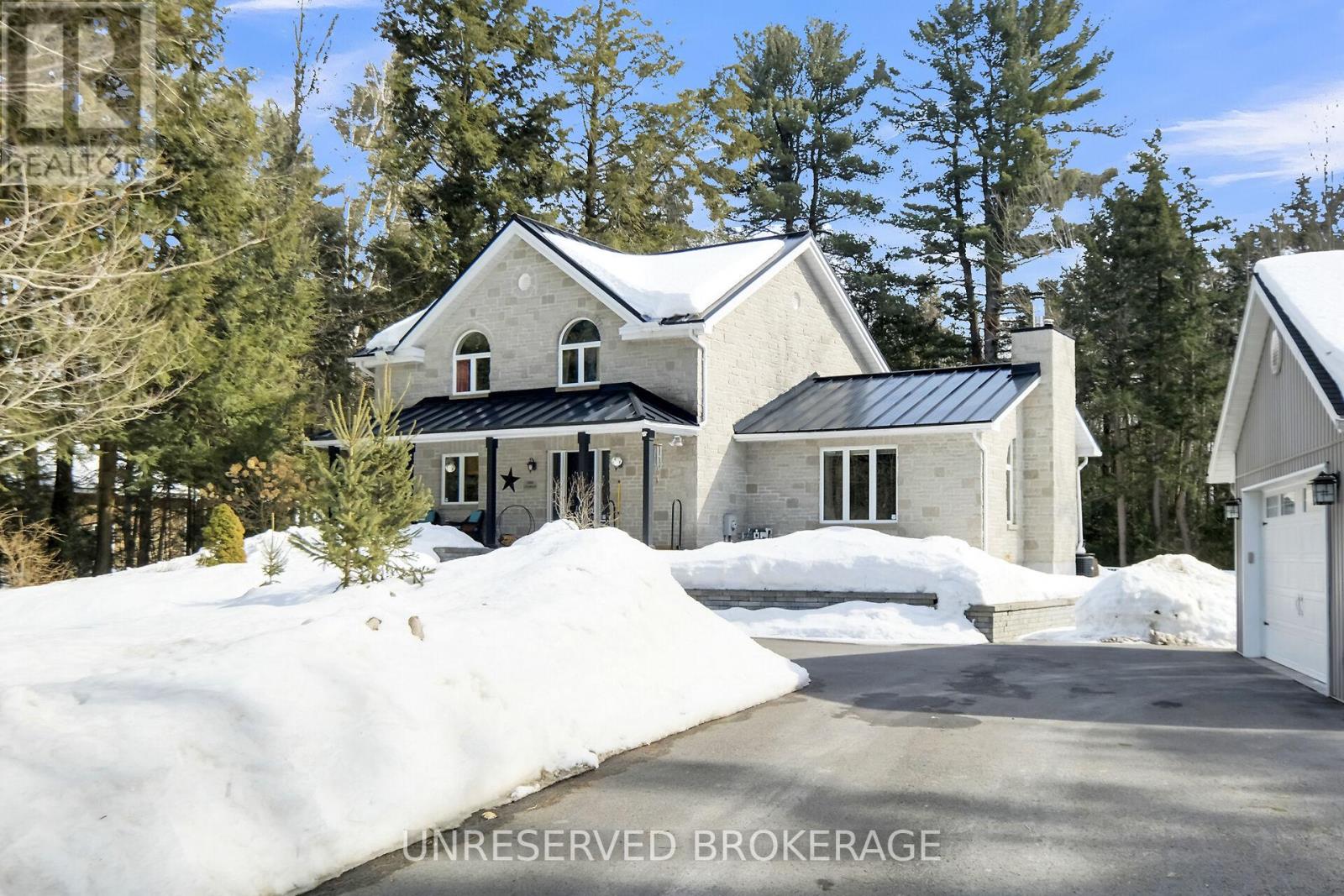 1068 BUCKHAMS BAY ROAD Ottawa