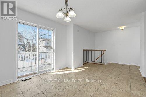 131 Castlegreen Pvt, Ottawa, Ontario  K1T 3N2 - Photo 7 - X12026309