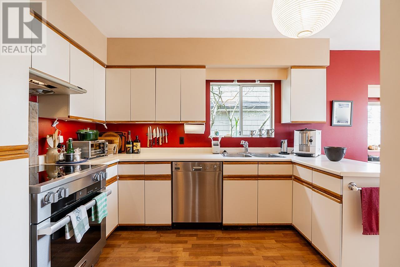 4463 W 14th Avenue, Vancouver, British Columbia  V6R 2Y2 - Photo 4 - R2977239