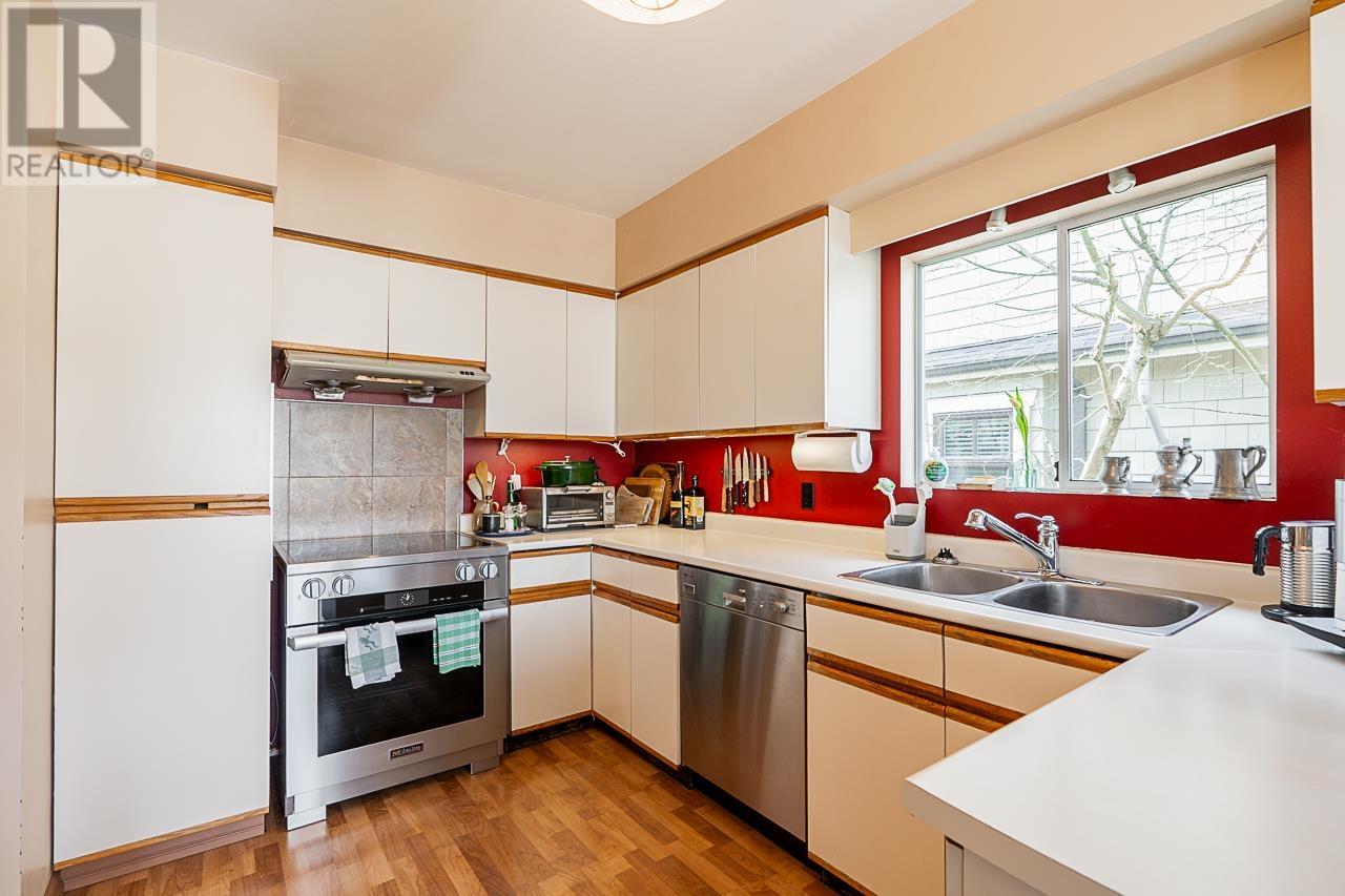 4463 W 14th Avenue, Vancouver, British Columbia  V6R 2Y2 - Photo 5 - R2977239