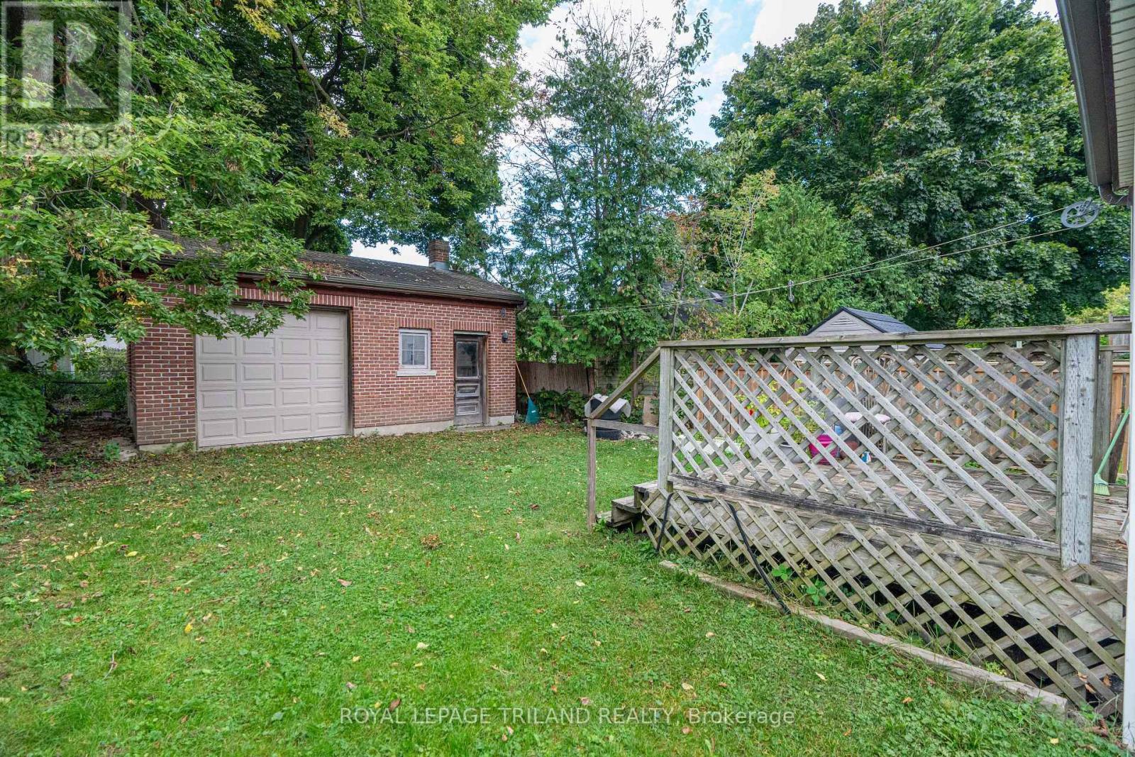 Property at 437 QUEBEC STREET image 3